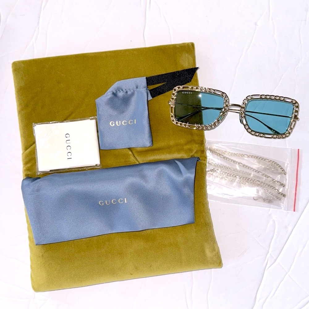 GUCCI GG1112S Gold Chain Rectangle Sunglasses Turquoise Green Lenses Neck Chain
